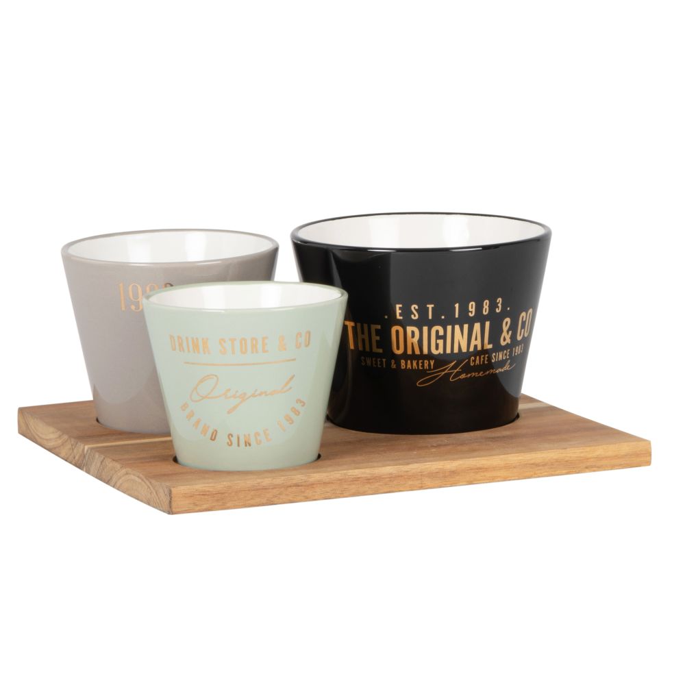 Coupelles apéritives en faïence grise, beige et noire (x3) et plateau en acacia (photo) Coupelles apéritives en faïence grise, beige et noire (x3) et plateau en acacia