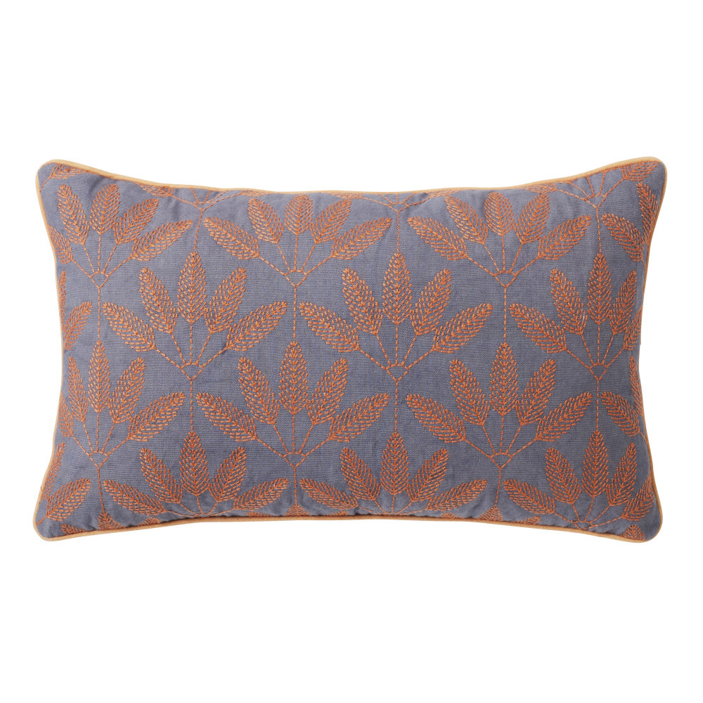 Coussin en coton bleu motifs brodés orange 30x50 (photo) Coussin en coton bleu motifs brodés orange 30x50