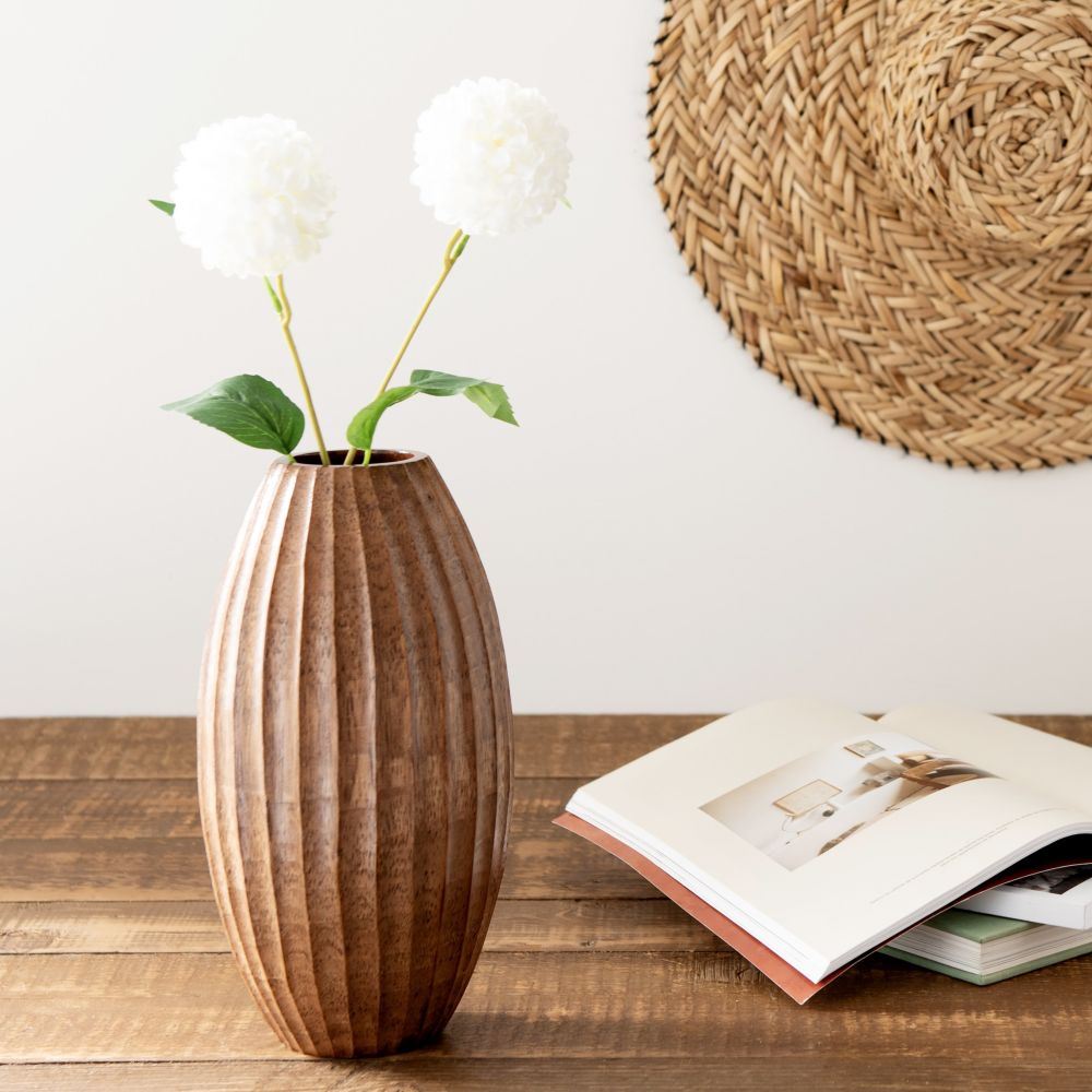 Dhalias artificiels blancs (photo) Dhalias artificiels blancs