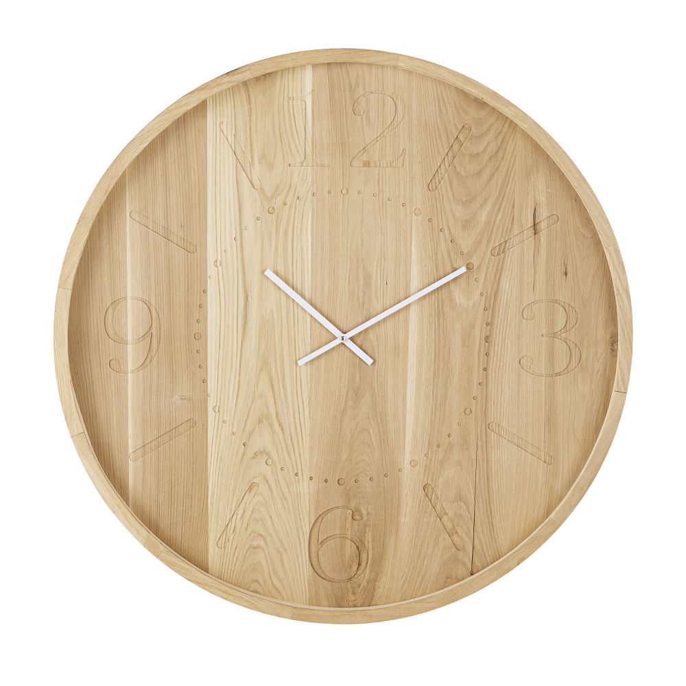 Horloge en chêne chiffres gravés aiguilles blanches D90 Horloge en chêne chiffres gravés aiguilles blanches D90