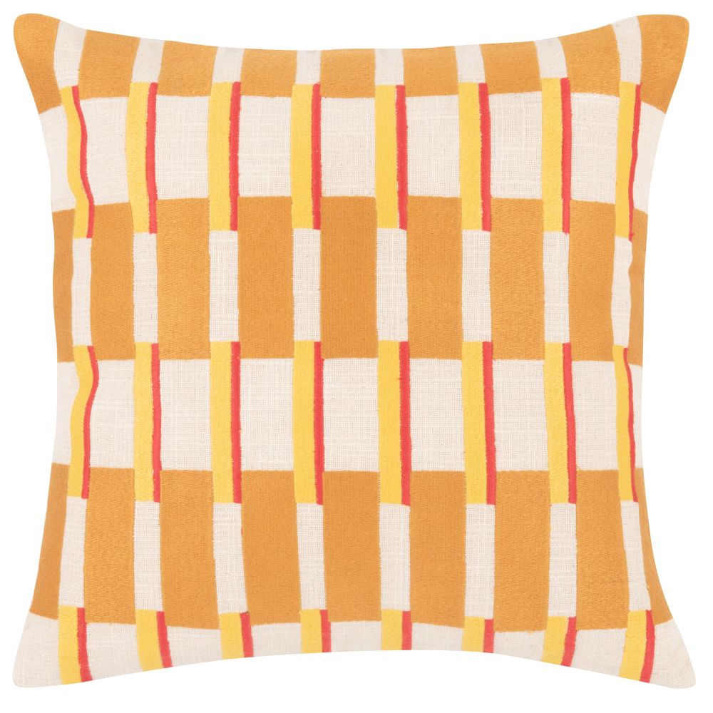 Housse de coussin en coton motifs brodés orange, jaunes et écrus 40x40 Housse de coussin en coton motifs brodés orange, jaunes et écrus 40x40