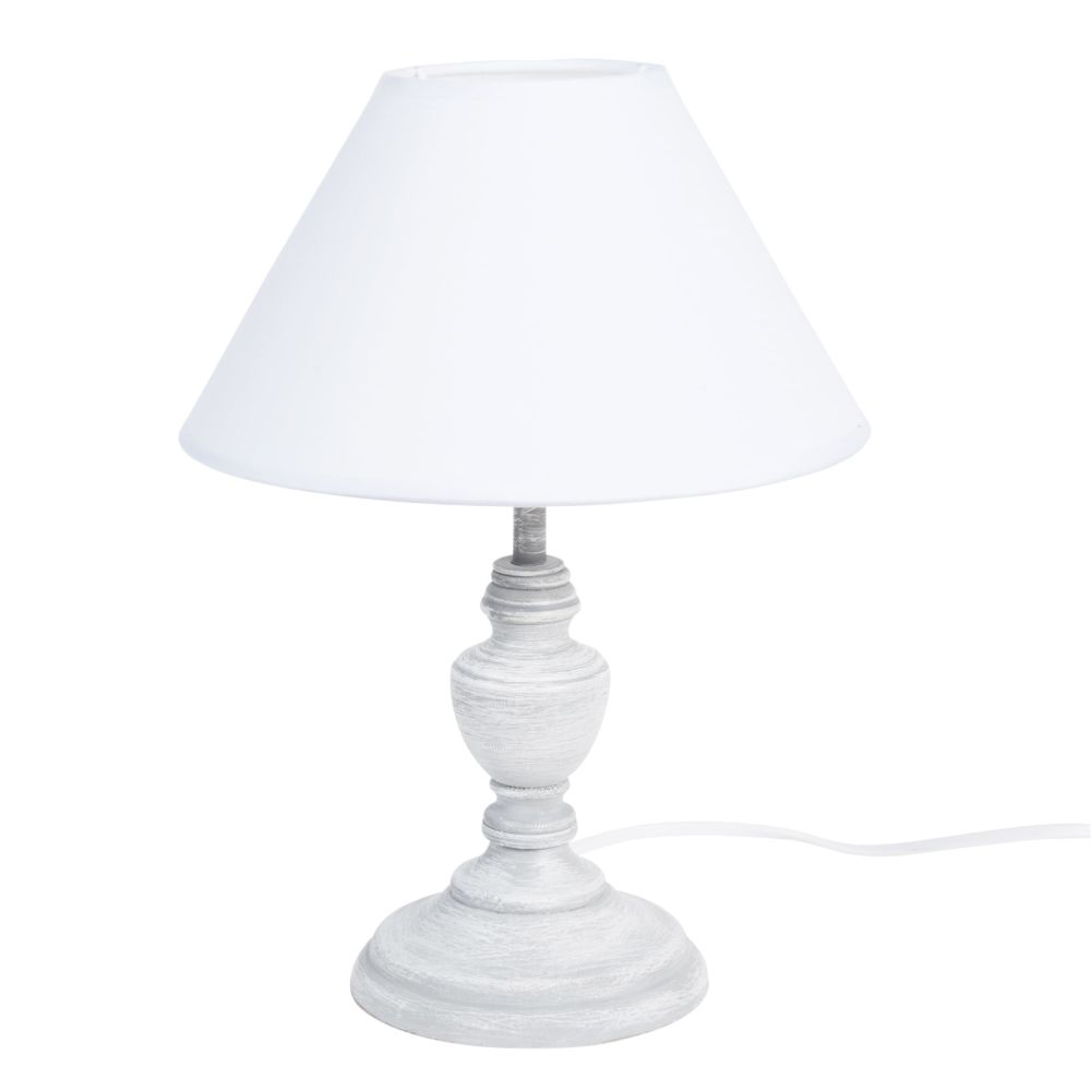 Lampe grise effet blanchi et abat-jour blanc Lampe grise effet blanchi et abat-jour blanc