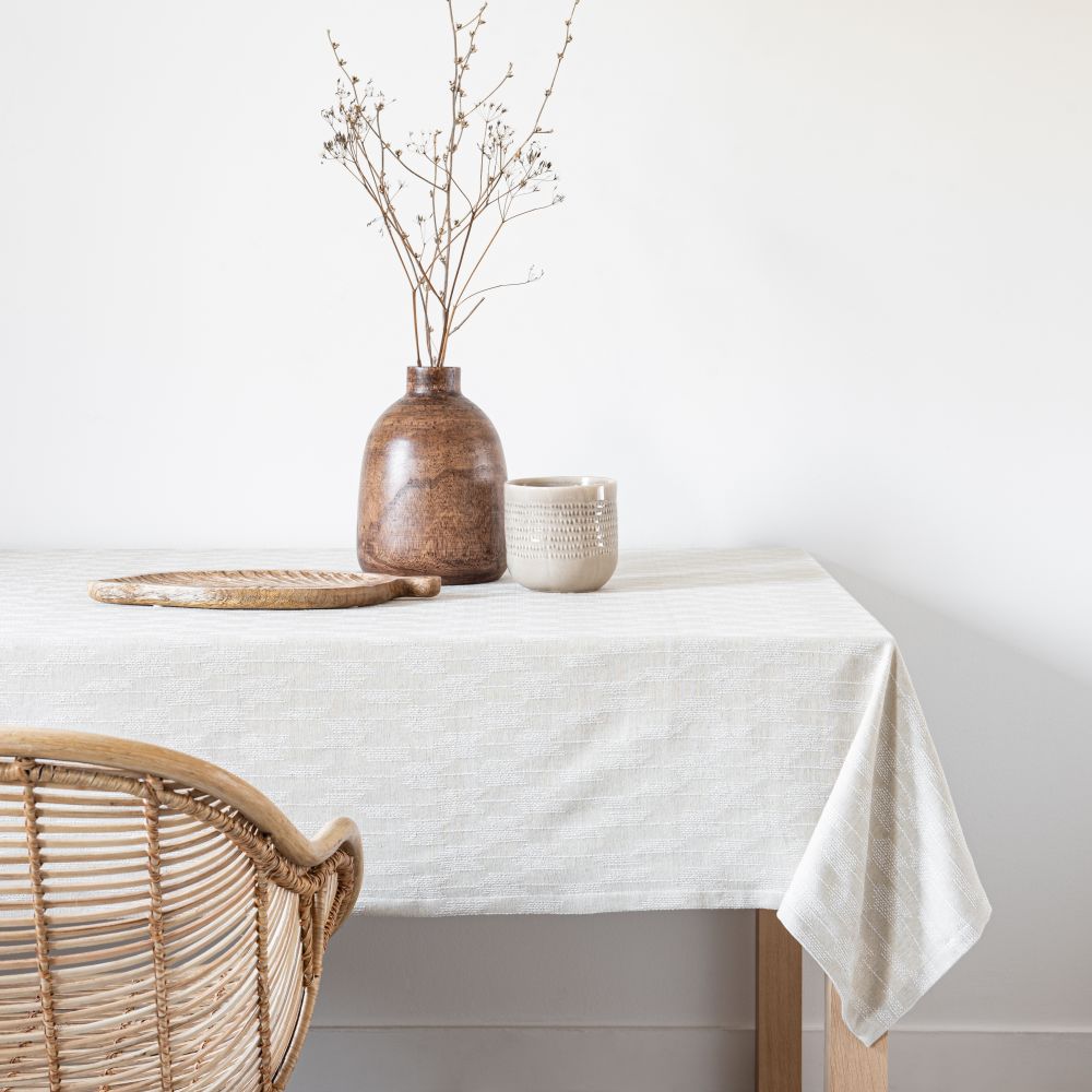 Nappe en coton bio beige et écru 140x250