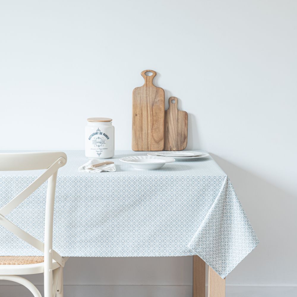 Nappe enduite en coton blanc et bleu à motifs 150x250 (photo) Nappe enduite en coton blanc et bleu à motifs 150x250