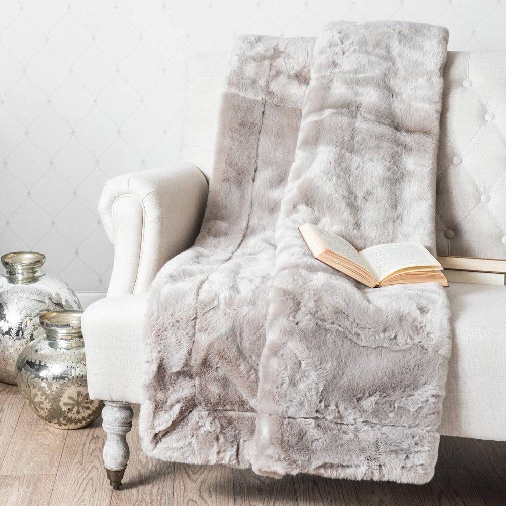 Plaid en fausse fourrure gris 150 x 180 cm Plaid en fausse fourrure gris 150 x 180 cm