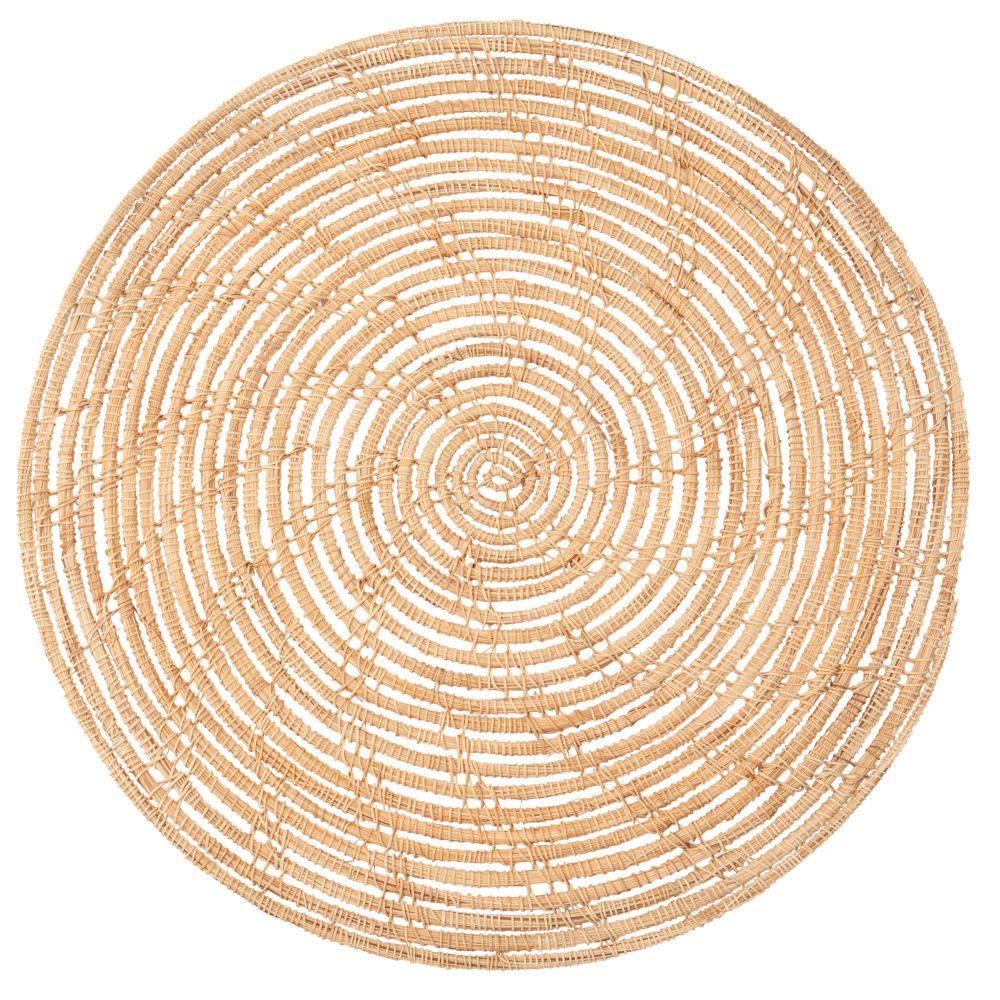 Set de table ajouré en fibre de palmier tressée Set de table ajouré en fibre de palmier tressée