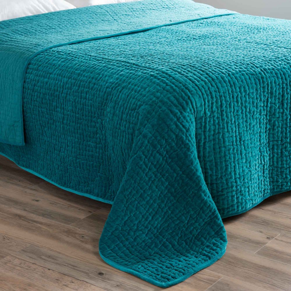 velvet quilted bedspread in blue 240 x 260cm Aqua Maisons du Monde