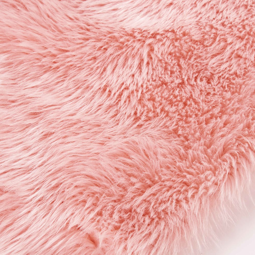 Pink Faux Fur Sheep Rug 90x60 Blush Maisons du Monde