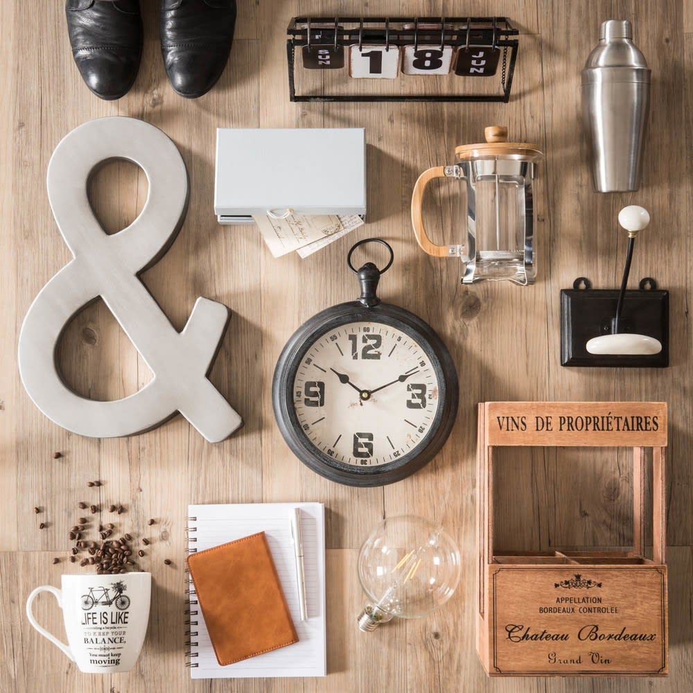 Deko-Kalender aus Metall 16x27 Graphik Tribu  Maisons du Monde