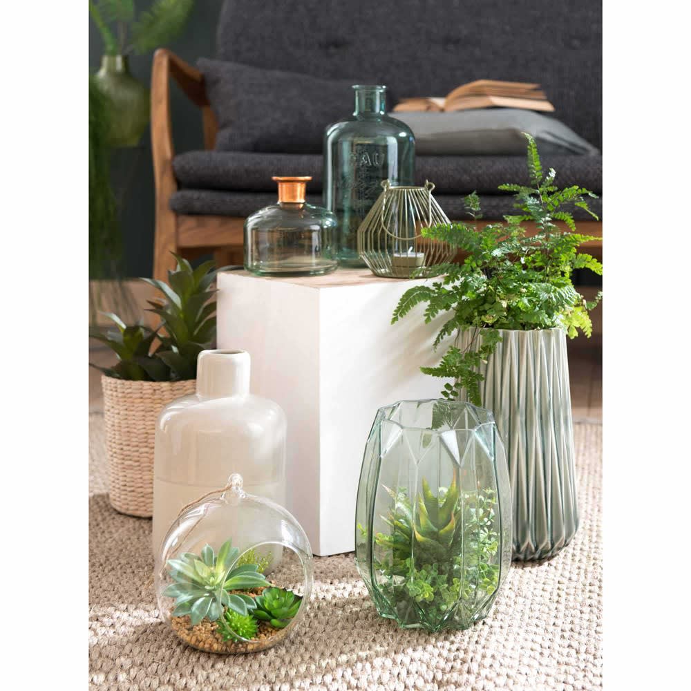 Glaskugel mit künstlichen Sukkulenten zum Aufhängen Maisons du Monde