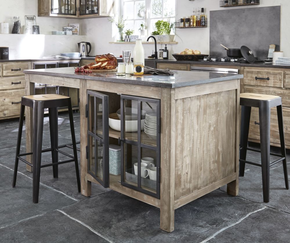 Kücheninsel aus recyceltem Kiefernholz und anthrazitblauer Stein