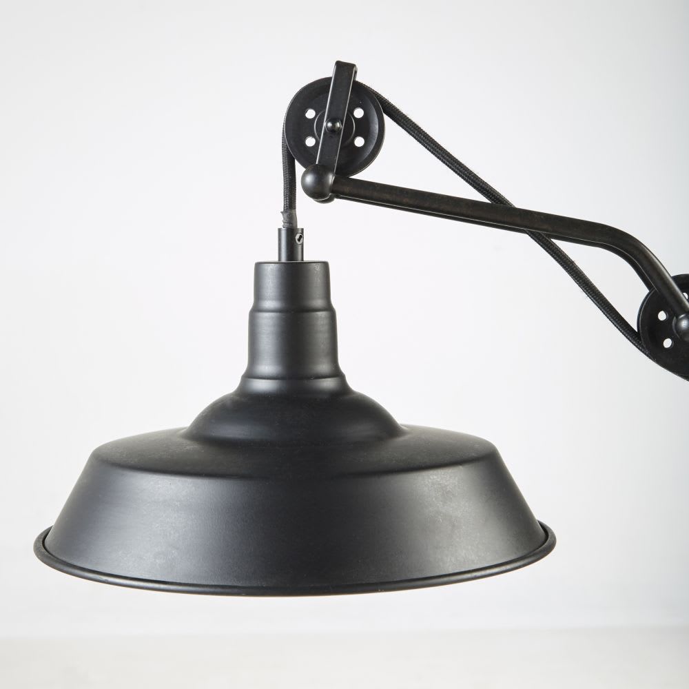 Lampe Im Industriestil Aus Schwarzem Metall Cleveland