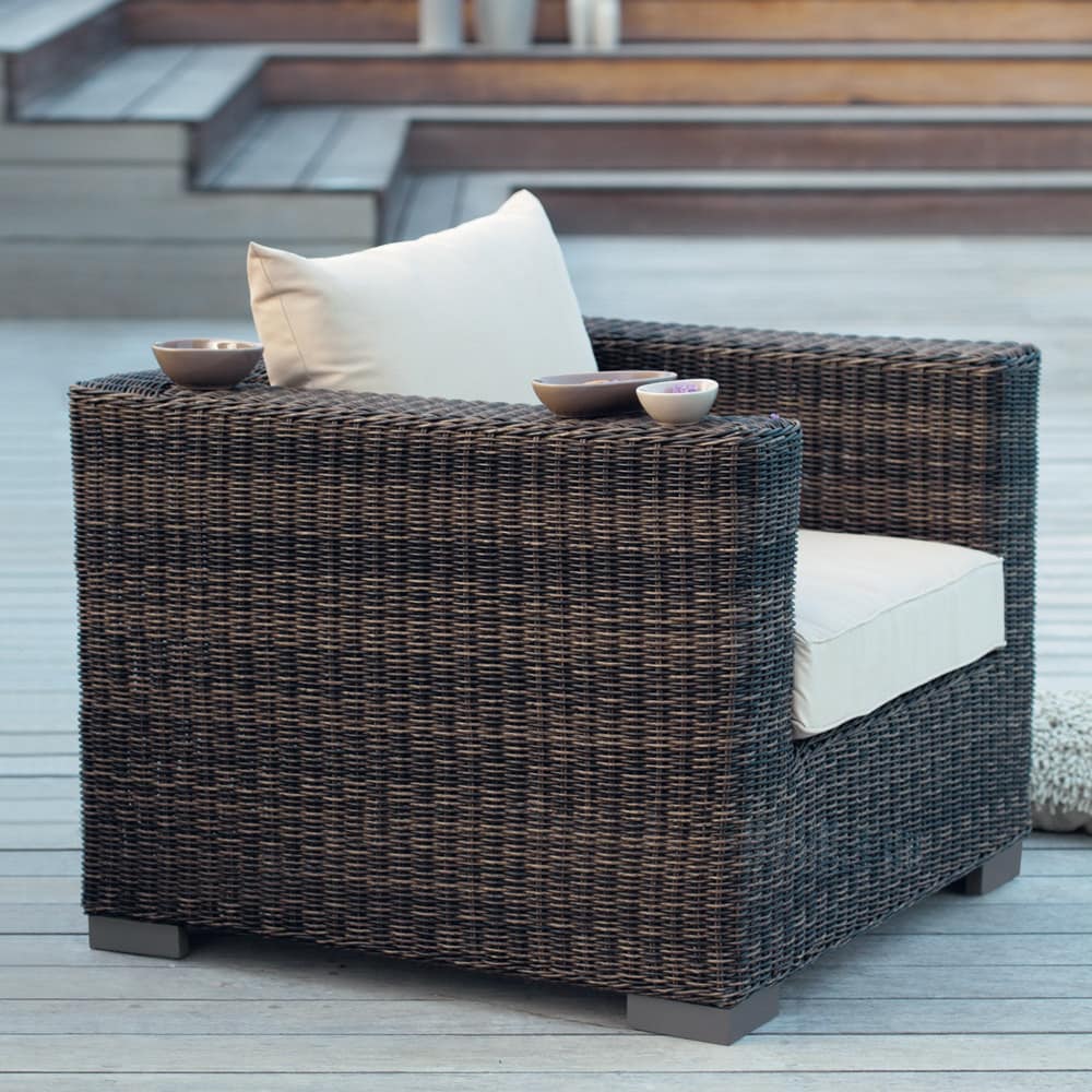 Sillón de jardín de resina trenzada marrón Bali Maisons du Monde