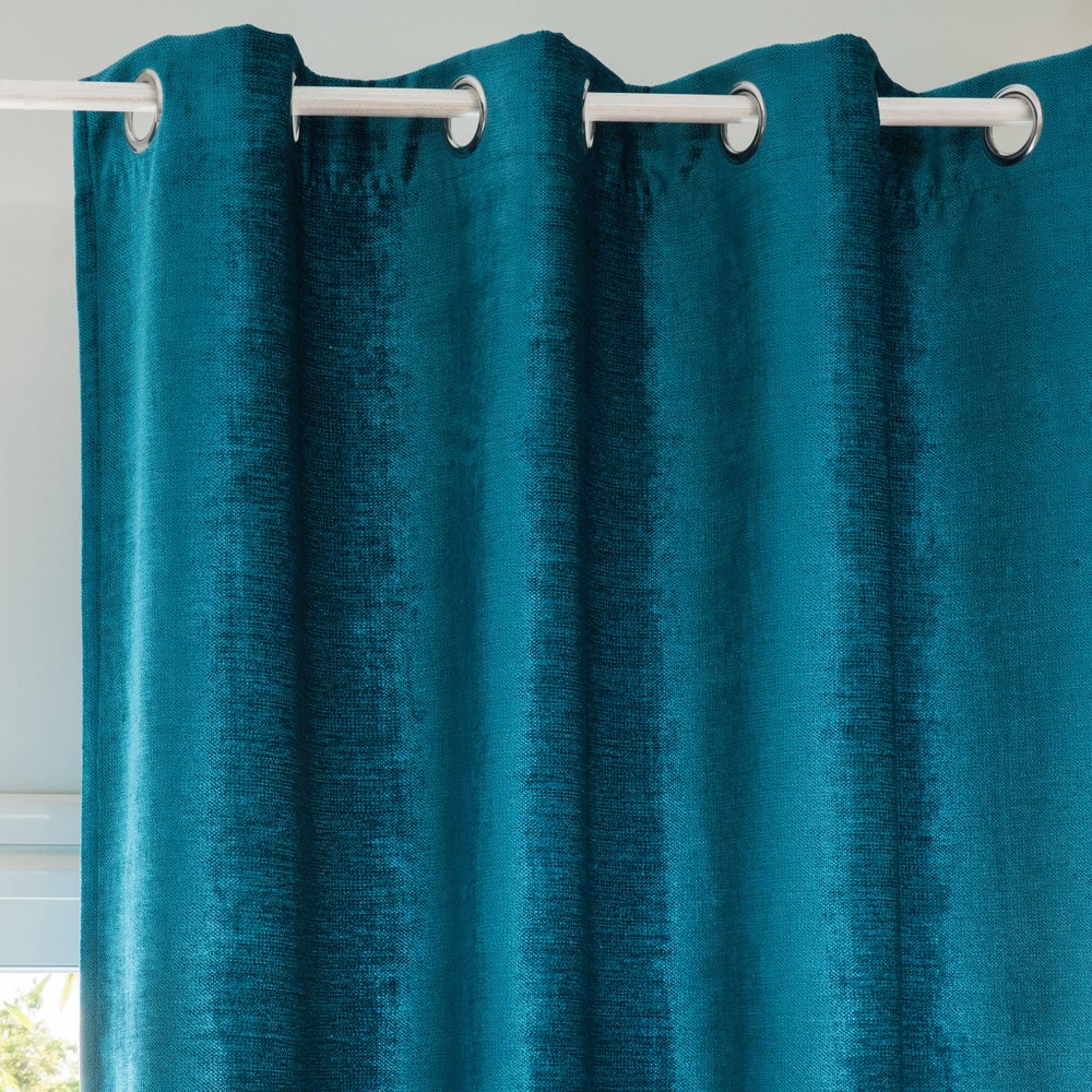 peacock blue curtains        
        <figure class=