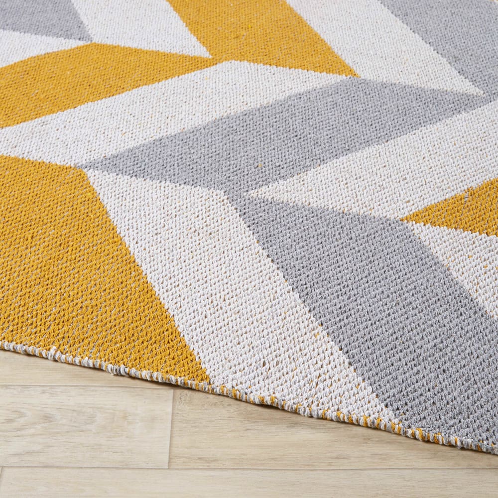 tapis-graphique-en-coton-gris-et-jaune-180x120cm-joy-maisons-du-monde
