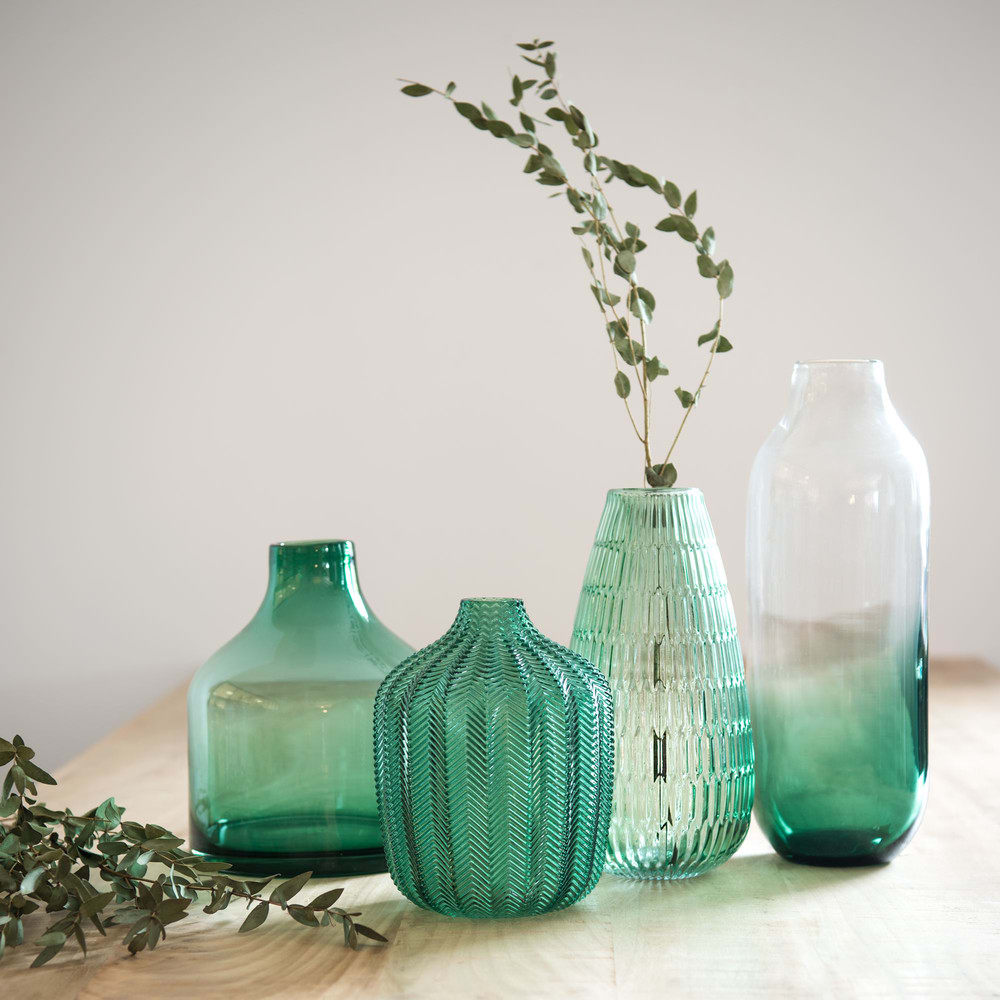  Vase  en verre teint  vert  H18 Vegetal Maisons du Monde
