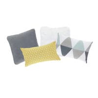 4 meerkleurige kussens 4 meerkleurige kussens