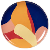 Plato Maisons du Monde X Sakina M’Sa de loza azul, naranja, amarilla, roja y rosa