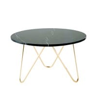 Table basse en marbre noir et métal doré Table basse en marbre noir et métal doré