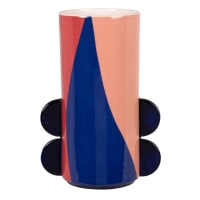 Vase Marsha Maisons du Monde X Sakina M’Sa en faïence rose, bleue et corail H22