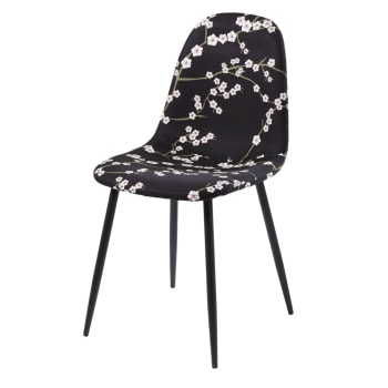 Zwarte stoel in Scandinavische stijl met bloemenmotief