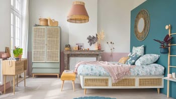 Möbel, Dekoration und Textilien für das Jugendzimmer
