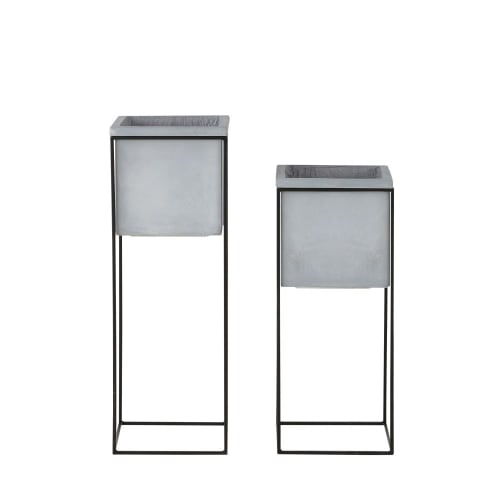 2 Pale Grey Planters with Black Metal Stand H77