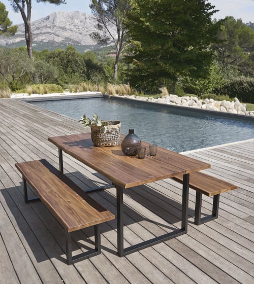 Black Metal And Solid Acacia 6 8 Seater, Black Metal Outdoor Dining Table And Chairs