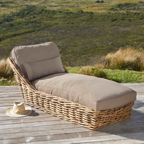 Chaise longue de jardín de mimbre y cojines marrones St Sofá redondo de jardín de mimbre y cojines marrones St