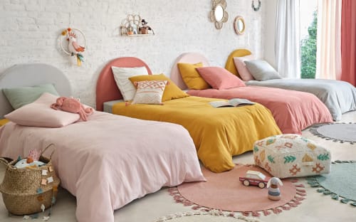Children's bedding set in mustard 