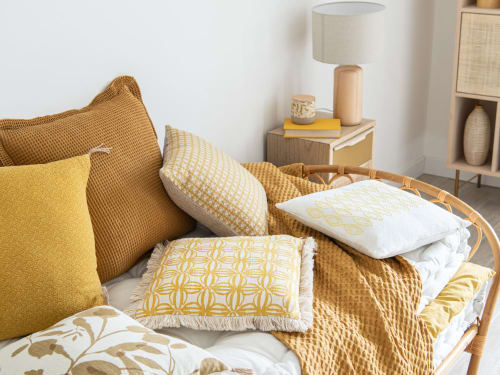 Coussin En Coton Jaune 50x50 Yecora Maisons Du Monde