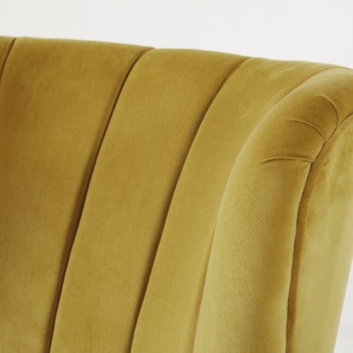 Fauteuil vintage en velours jaune pieds en bouleau noir | Maisons du Monde Fauteuil vintage en velours jaune pieds en bouleau noir | Maisons du Monde