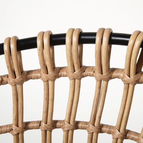 Gartensessel aus Kunstharzgeflecht mit Rattan-Effekt und schwarzem