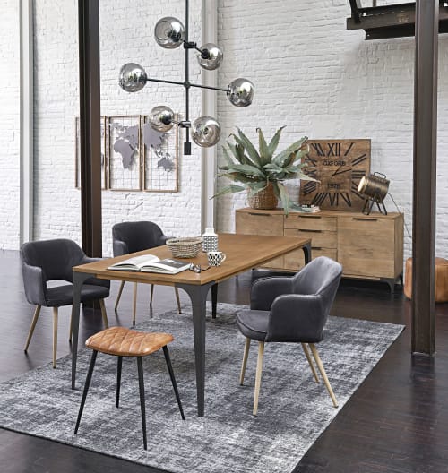 Hängeleuchte mit 6 Kugelschirmen aus Rauchglas und Metall, schwarz | Maisons du Monde Hängeleuchte mit 6 Kugelschirmen aus Rauchglas und Metall, schwarz | Maisons du Monde
