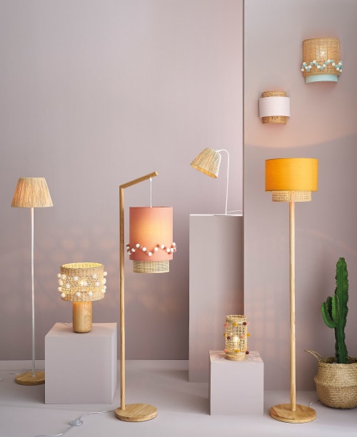 droom aangenaam vermomming Heveahouten staande lamp met lampenkap van rotan en gele stof H146 LILA |  Maisons du Monde