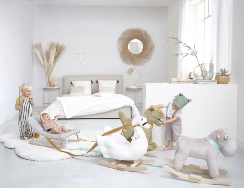 Hippopotame A Bascule Beige Et Pieds En Peuplier Leo Maisons Du Monde