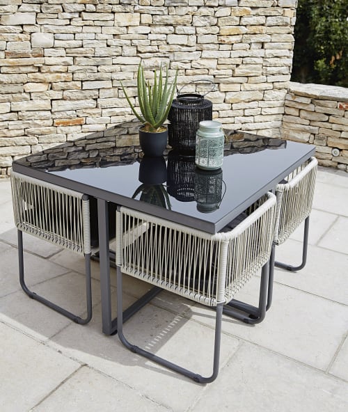 Mesa de jardín + 4 sillas de resina L. 107 cm Swann Maisons du Monde