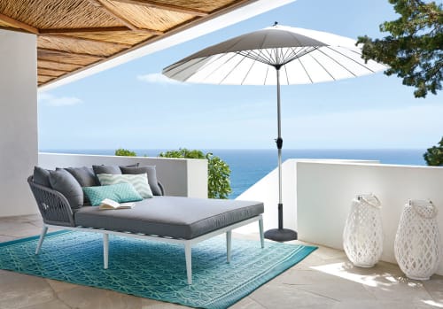 Outdoor Teppich Blau Mit Weissen Grafikmotiven 150x200 Costa