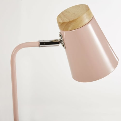 Schreibtischlampe mit Stifthalter aus rosafarbenem Metall und Heveaholz  LEXIE | Maisons du Monde
