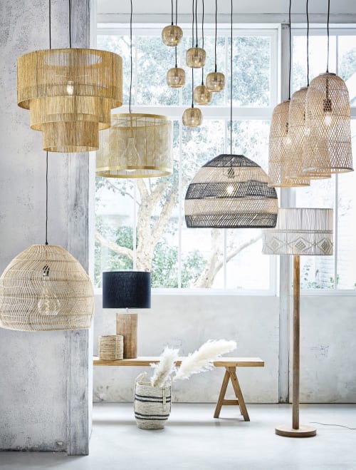 Triple pendant light in bamboo and 