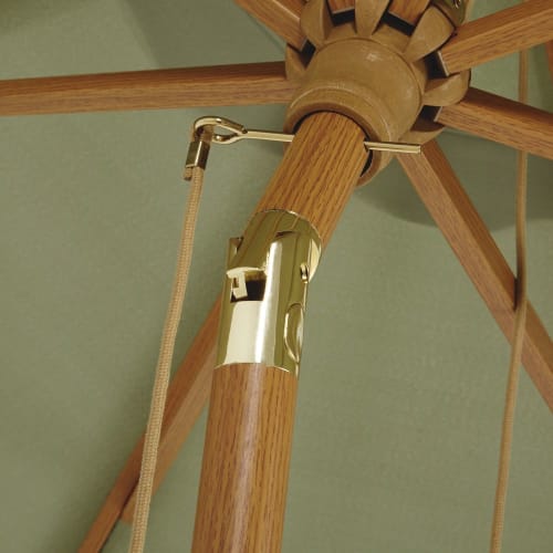 Verstellbarer Sonnenschirm aus Aluminium mit khakifarbenem Segeltuch