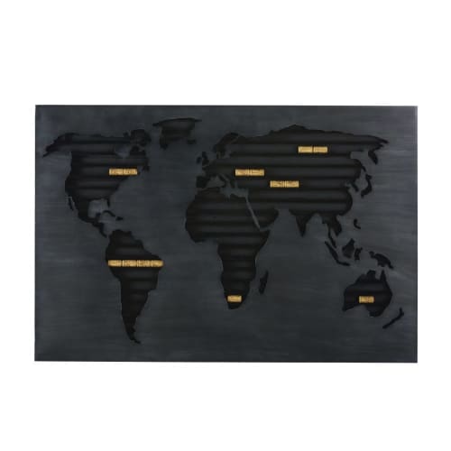 Wanddecoratie van zwarte metalen kurkenhouder met wereldkaart