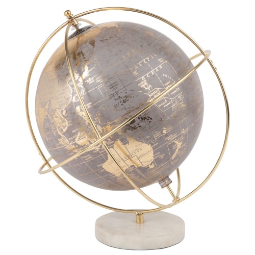 Wereldbol met grijs, wit en goudkleurige wereldkaart
