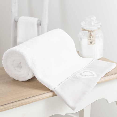 White Cotton Hand Towel 30 x 50cm Heart Maisons du Monde
