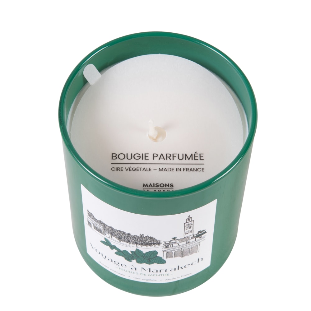Bougie en verre vert et cire végétale parfumée "Feuille de menthe" - Maisons du Monde