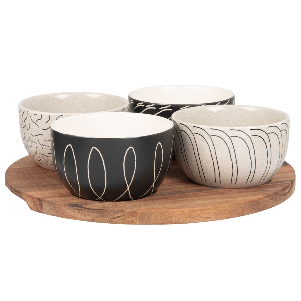 Coupelles apéritives en céramique motifs graphiques noirs et beiges (x4) et plateau en acacia
