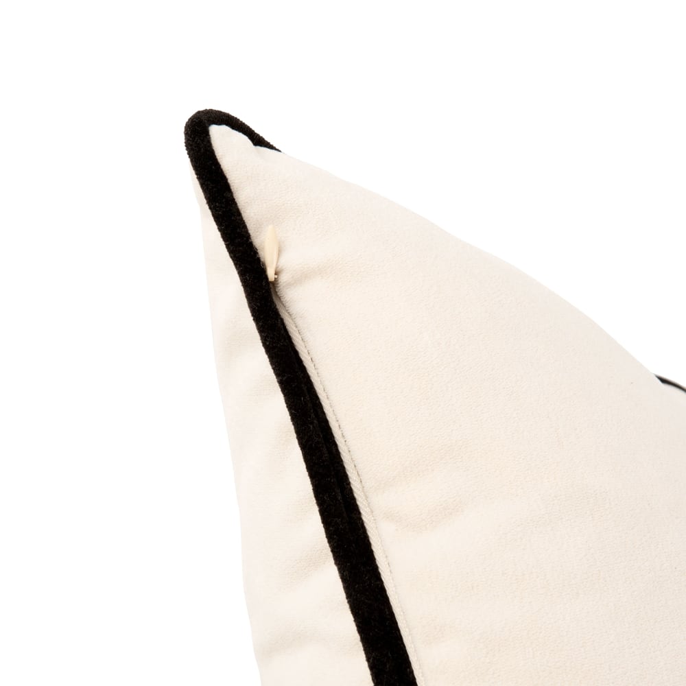 Coussin écru et noir 40x40 - Maisons du Monde