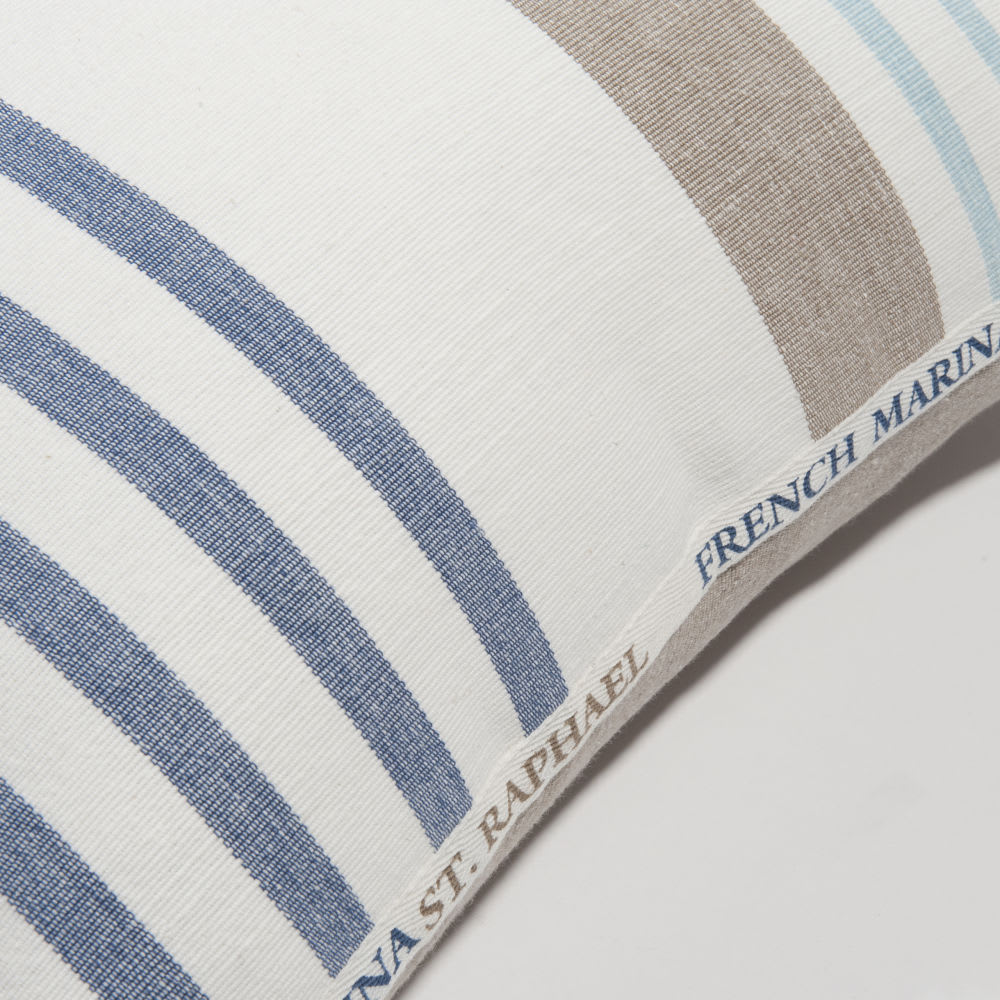 Cuscino in cotone bianco, blu e tortora con motivi a righe