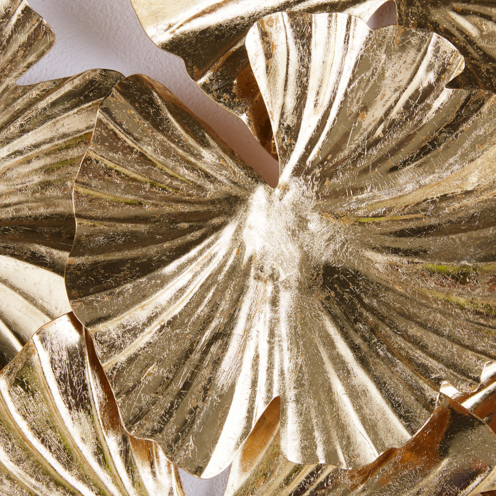 Déco murale nénuphars en métal doré 125x68