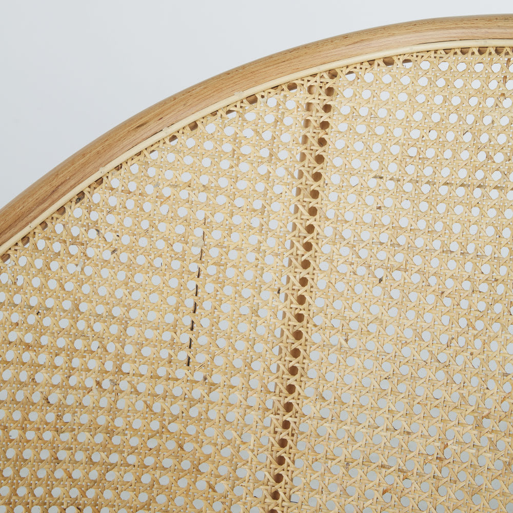 Fauteuil de table en bois de hêtre et cannage en rotin beige — vue 4